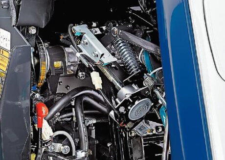 操作性・快適性 | FK214 | 商品情報 | 井関農機株式会社
